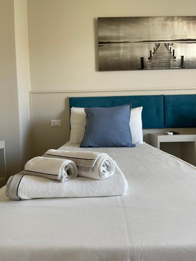 מסקלי Mb Giurati Suites מראה חיצוני תמונה